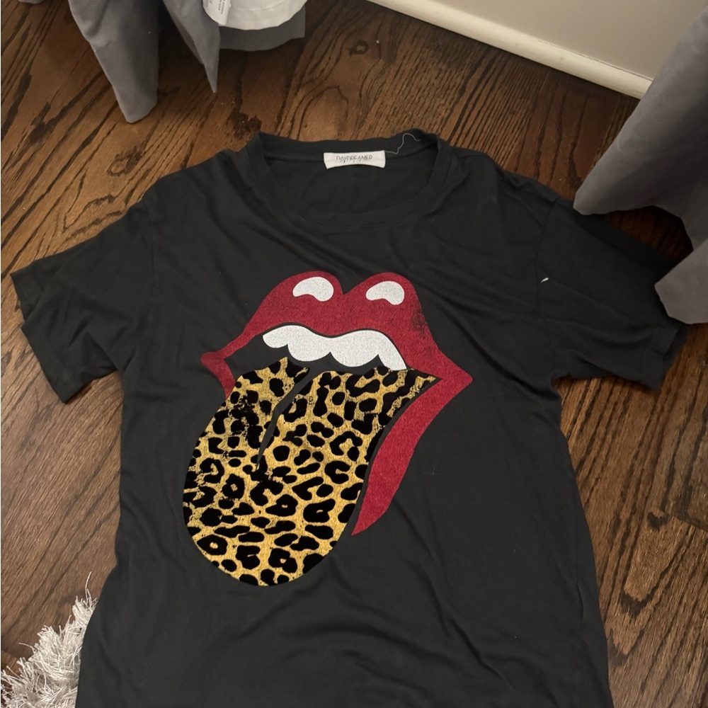 Daydreamer Black Graphic Tee with Red and Leopard Print
